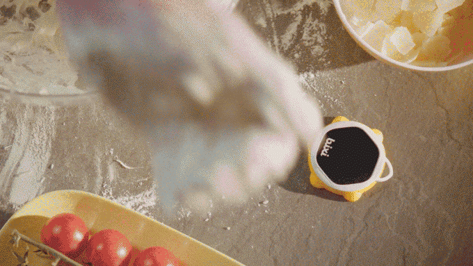 想要數(shù)碼設(shè)備操作更簡(jiǎn)單 試試這款手勢(shì)遙控器