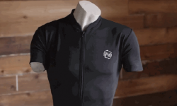 Genesis智能體恤：會按摩的T恤 看你怎么玩