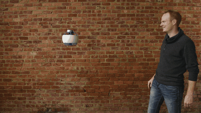 這可能是最安全的無人機(jī) 絕對(duì)不會(huì)割傷手指