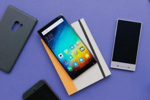 一年內從第一跌至第四 MIX也難助小米谷底反彈