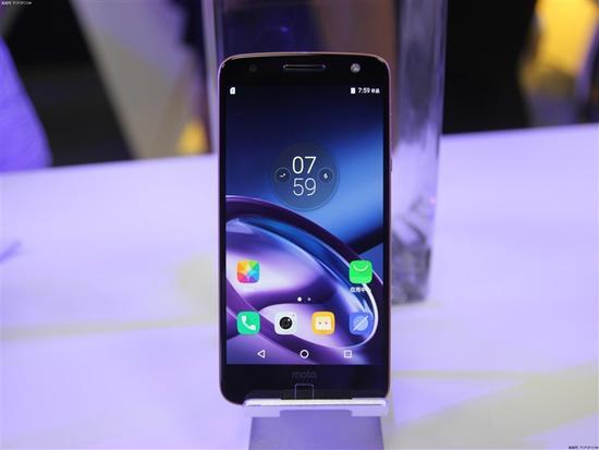 楊元慶：Moto將是聯想唯一的手機品牌