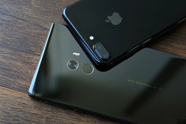 金屬與玻璃機身會淘汰嗎？陶瓷會成為下一個主流機身材質(zhì)嗎？