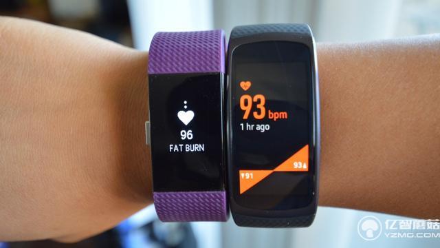 Gear Fit 2對(duì)比Fitbit Charge 2 誰更好用?