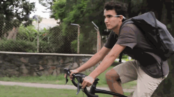 戴上骨傳導耳機就是任性!老板開會也不用摘