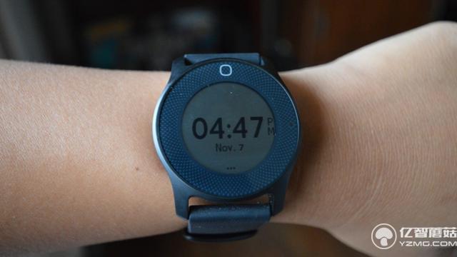 飛利浦Health Watch上手：只專注健康但有點貴