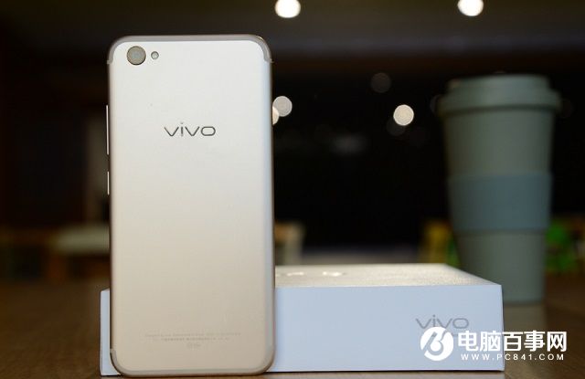 弧形天線設(shè)計(jì) vivo X9真機(jī)圖賞