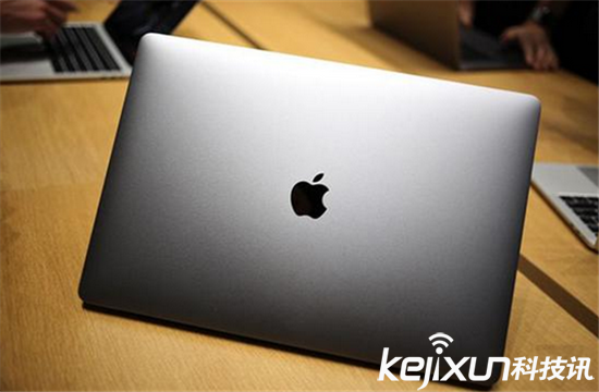 安上它 舊版MacBook Pro用戶也能用上Touch Bar