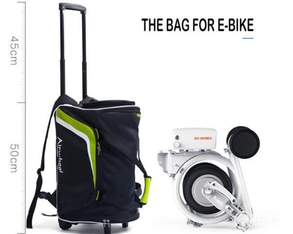 下了車照樣“飆”!一個背包就能裝下這款電動車