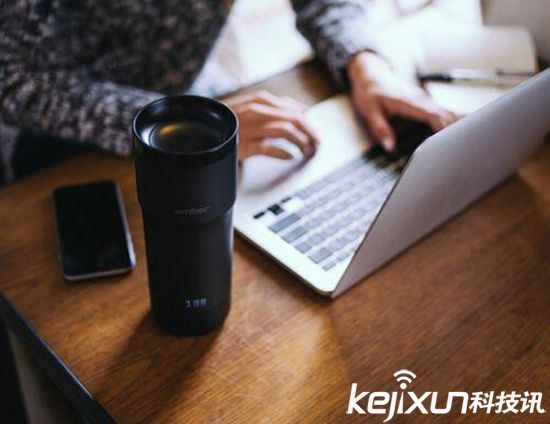 星巴克推出智能保溫杯 售價1037元