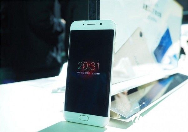 vivo Xplay6和Xplay5哪個值得買？選購建議