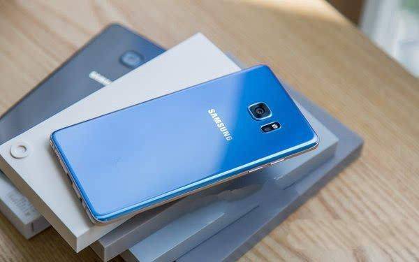 2016曲面屏手機有哪些 4款熱門雙曲面屏手機推薦