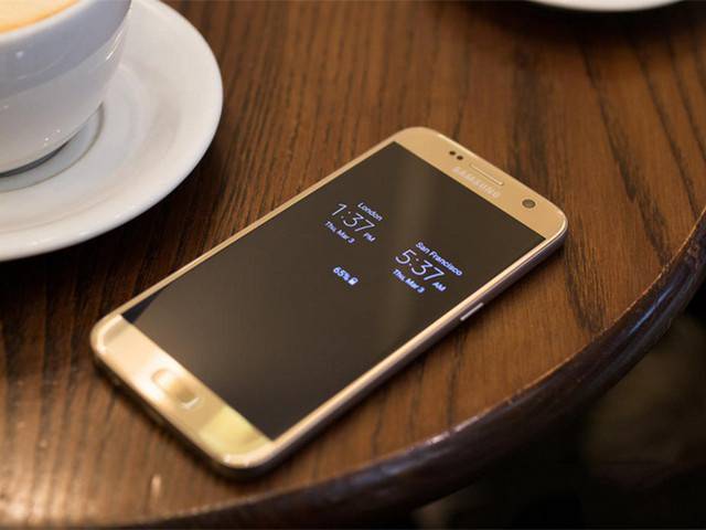 不信來戰(zhàn) 在這方面iPhone7只能是倒數(shù) 