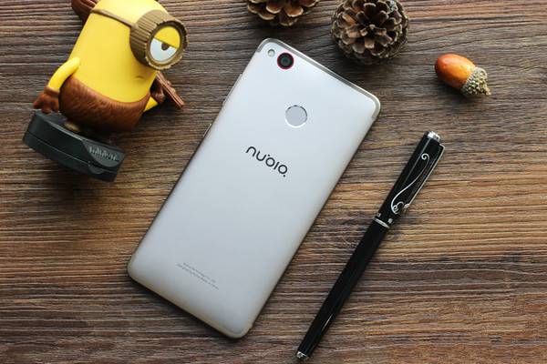 努比亞miniS 努比亞miniS