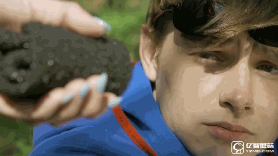 超輕便的運動鞋 穿起來就像襪子一樣