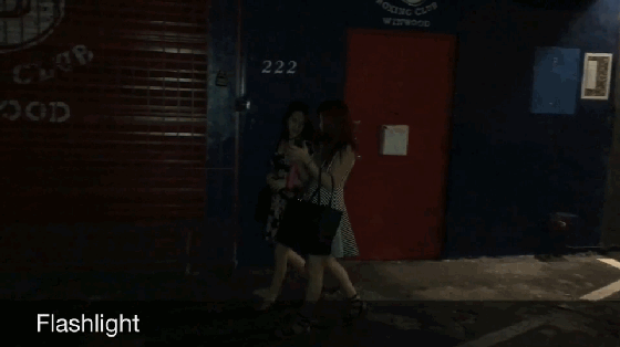 這把智能雨傘能給當手電/自拍桿/手機充電寶