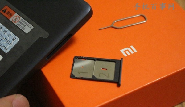 小米4c怎么插卡 小米4C裝SIM卡圖文教程