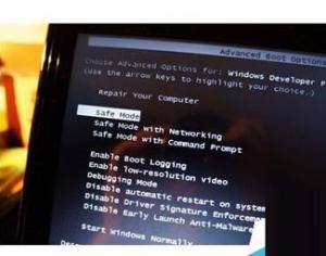 電腦安全模式怎么殺毒？