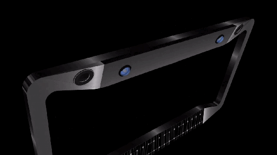 開車別想追我的尾 這款智能車牌都告訴我了