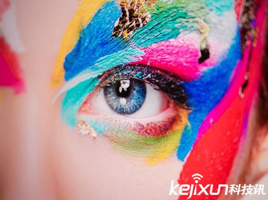 戴爾CES展發(fā)布8K超高清顯示器 32英寸售價(jià)4999美元