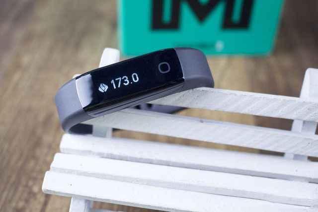 智能心率監(jiān)測升級 樂心手環(huán)Mambo 2評測