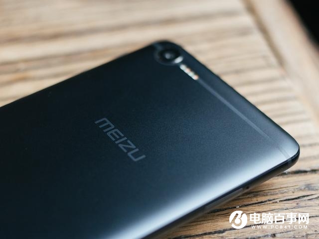 羅永浩放低了姿態 魅族和錘子誰能走得更遠？