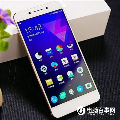 看準(zhǔn)了再下手!6款可能降價(jià)清倉(cāng)的旗艦手機(jī)推薦