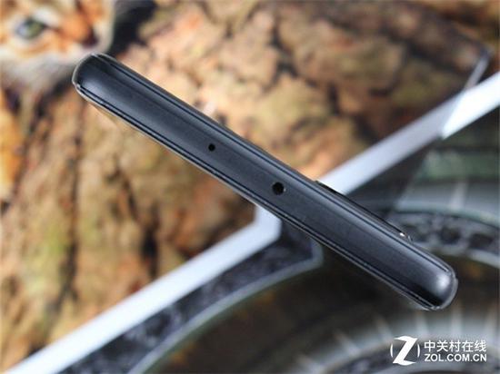 <a href=/tags/508-0.html target=_blank class=infotextkey>努比亞</a>Z17的頂端天線設計