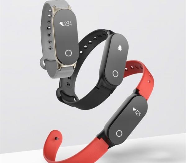 騰訊殺手級(jí)智能手環(huán)Pacewear S8發(fā)布 對(duì)飆小米手環(huán)？