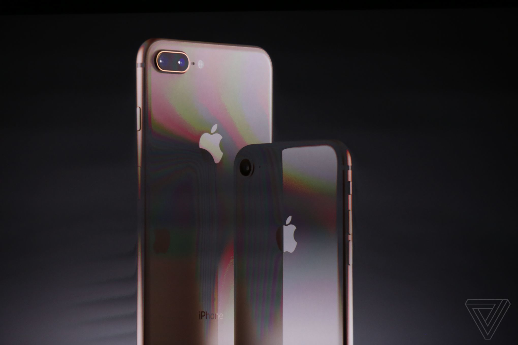iPhone8/8 Plus正式發布：699美元起 9月22日上市