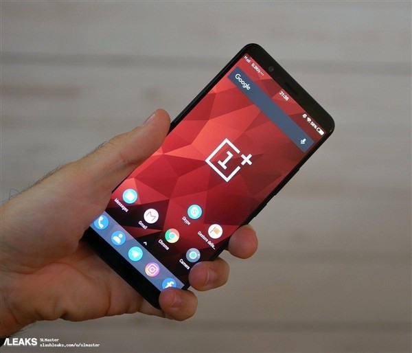 一加5T全面屏真機(jī)再曝 2999性?xún)r(jià)比無(wú)敵 一加5T全面屏真機(jī)再曝 2999性?xún)r(jià)比無(wú)敵