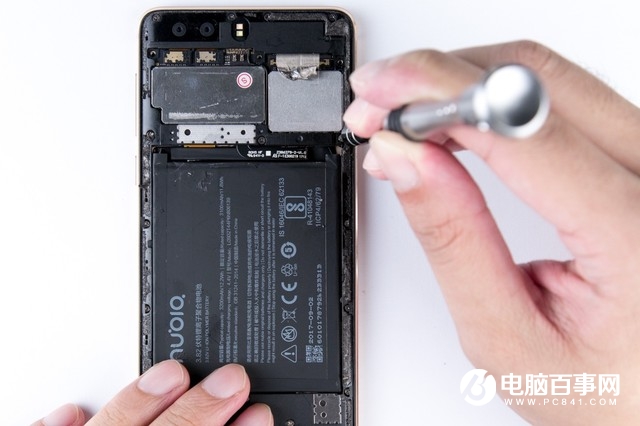 努比亞Z17miniS拆機圖解評測 深扒nubia Z17miniS做工如何