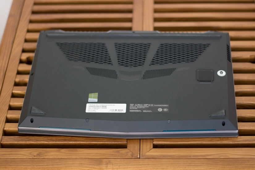 雷神Dino游戲本評測：大吉大利，今晚吃雞