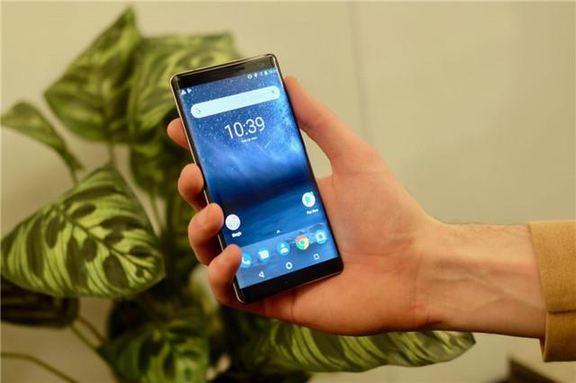 驍龍845旗艦諾基亞9 曝光：搭載屏下指紋，跟風劉海屏設計