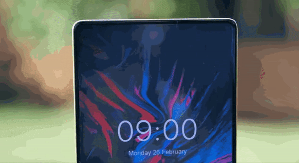 國產(chǎn)真全面屏手機MIX4亮相：設計真討巧！