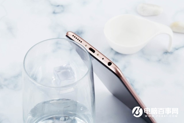 最便宜劉海屏手機(jī) vivo Y85圖賞