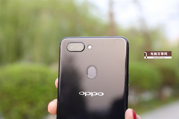 3K檔的熱門旗艦機 榮耀10和OPPO R15買哪個好？g