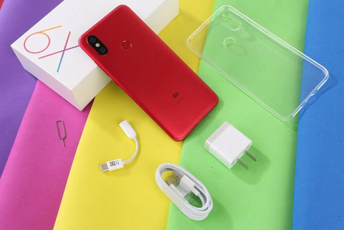 驍龍660性價比爆棚 小米6X赤焰紅開箱圖賞