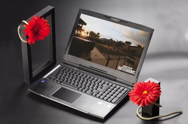 機(jī)械革命X8Ti游戲筆記本評(píng)測(cè) 八代U搭配新模具