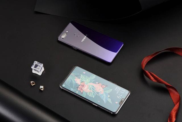 8款被網(wǎng)友吐槽最多的手機(jī)盤點 你正準(zhǔn)備買哪款？