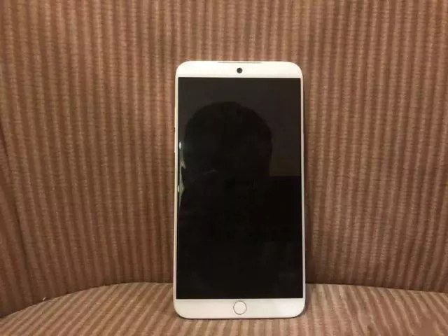 8款被網(wǎng)友吐槽最多的手機盤點 你正準(zhǔn)備買哪款?