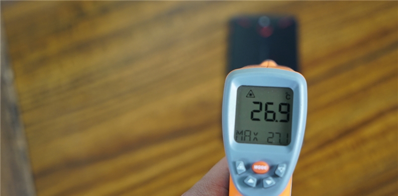 紅魔游戲手機(jī)值得買(mǎi)嗎 努比亞紅魔游戲手機(jī)評(píng)測(cè)