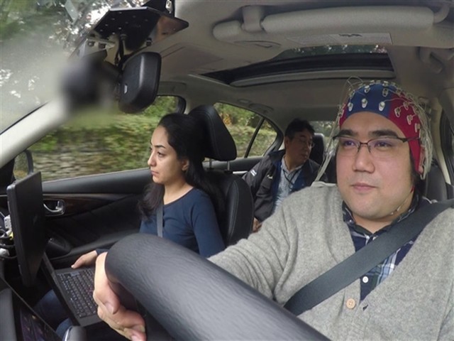 日產CES展示黑科技：用腦電波去控制汽車