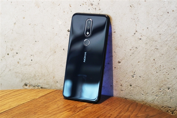 86%屏占比！諾基亞X6圖賞：1299元起