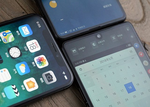 堅果R1、小米MIX2S、iPhone X對比評測 國產旗艦對決蘋果