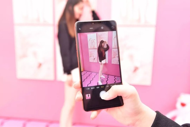 買(mǎi)手機(jī)需要注意哪些？別只看全面屏 換新機(jī)還要了解這些