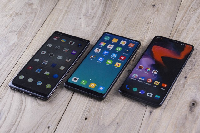 堅(jiān)果R1/小米MIX2S/一加6對比評測 驍龍845旗艦怎么選？