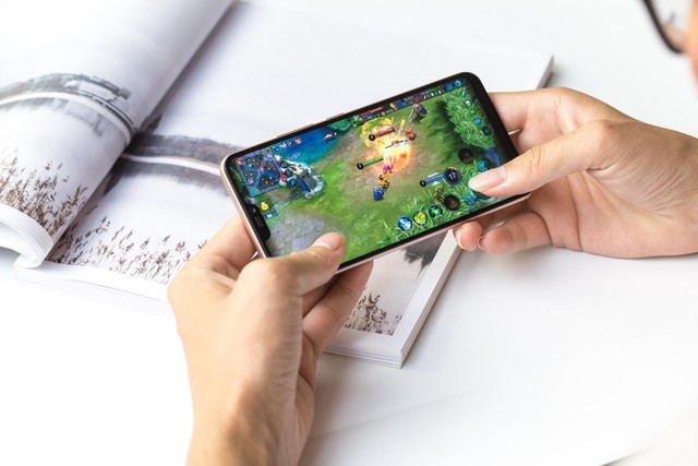 vivo Y85和X21哪個好？vivo X21和vivo Y85區別對比