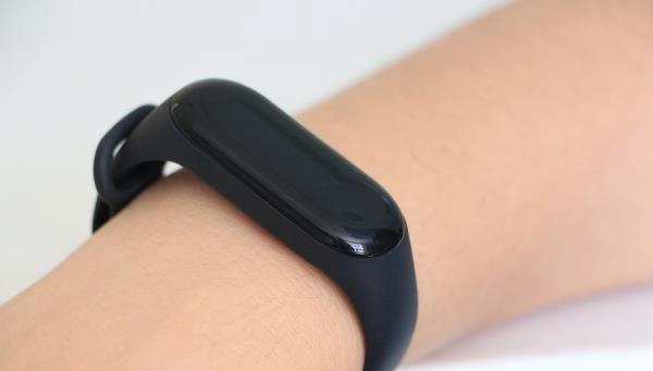 小米手環(huán)3上手:帶來8大升級