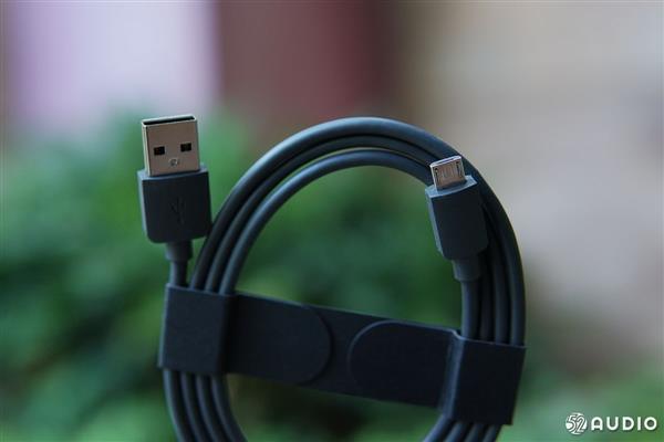 小米VR一體機(jī)體驗(yàn):全景音效 巨幕影院