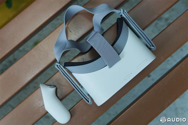 小米VR一體機體驗：全景音效 巨幕影院